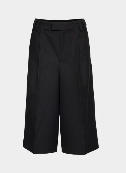 AKS Bermuda Shorts